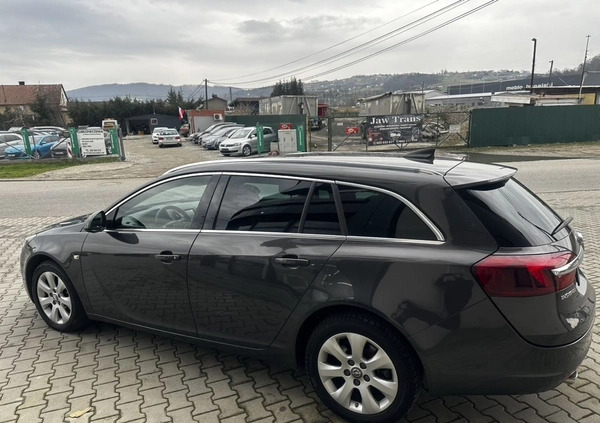 Opel Insignia cena 42900 przebieg: 176000, rok produkcji 2016 z Łomianki małe 106